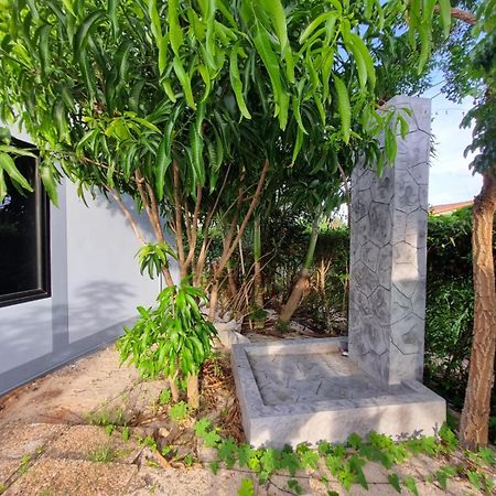 Bests Village & Villa - Chalong Bay Phuket Buitenkant foto
